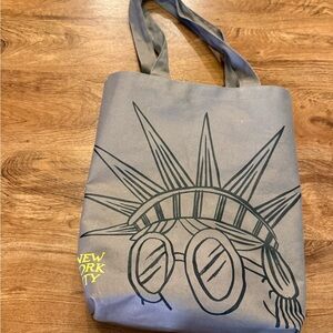 Starbucks • NYC •Statue of Liberty Graphic Tote - Gray with Yellow Accent